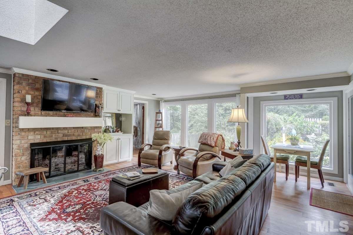 6612 Electra Drive Raleigh, NC 27607 - Photo 6 of 20