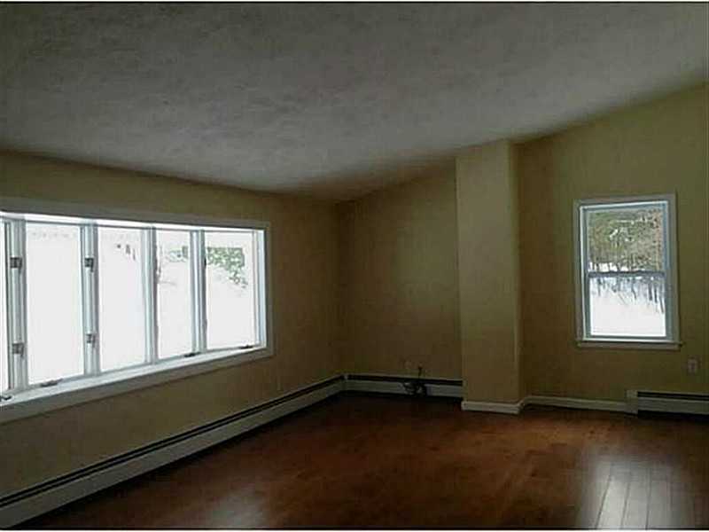 36 Spring Grove Road Glocester, RI 02814 - Photo 4 of 20 Living Room.