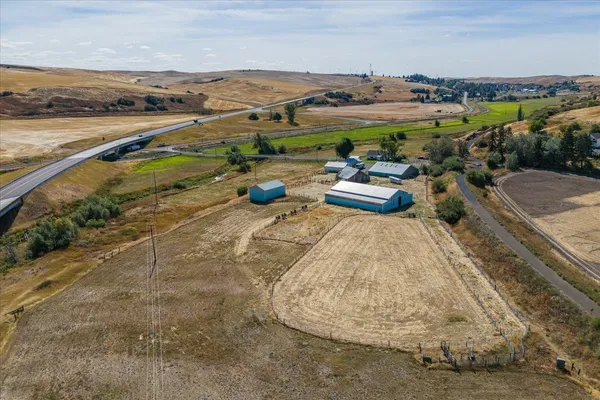 $799,900 | 101-103 Kelsey Road, Rosalia, WA 99170