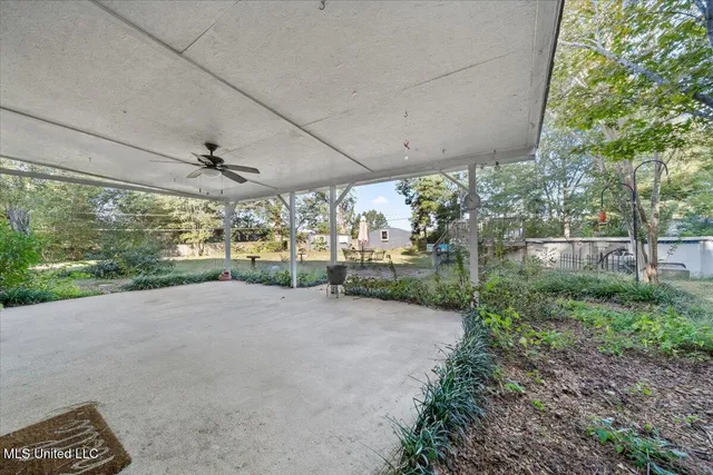 $230,000 | 280 Byhalia Cove, Hernando, MS 38632