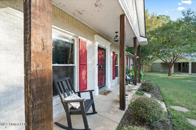 $230,000 | 280 Byhalia Cove, Hernando, MS 38632