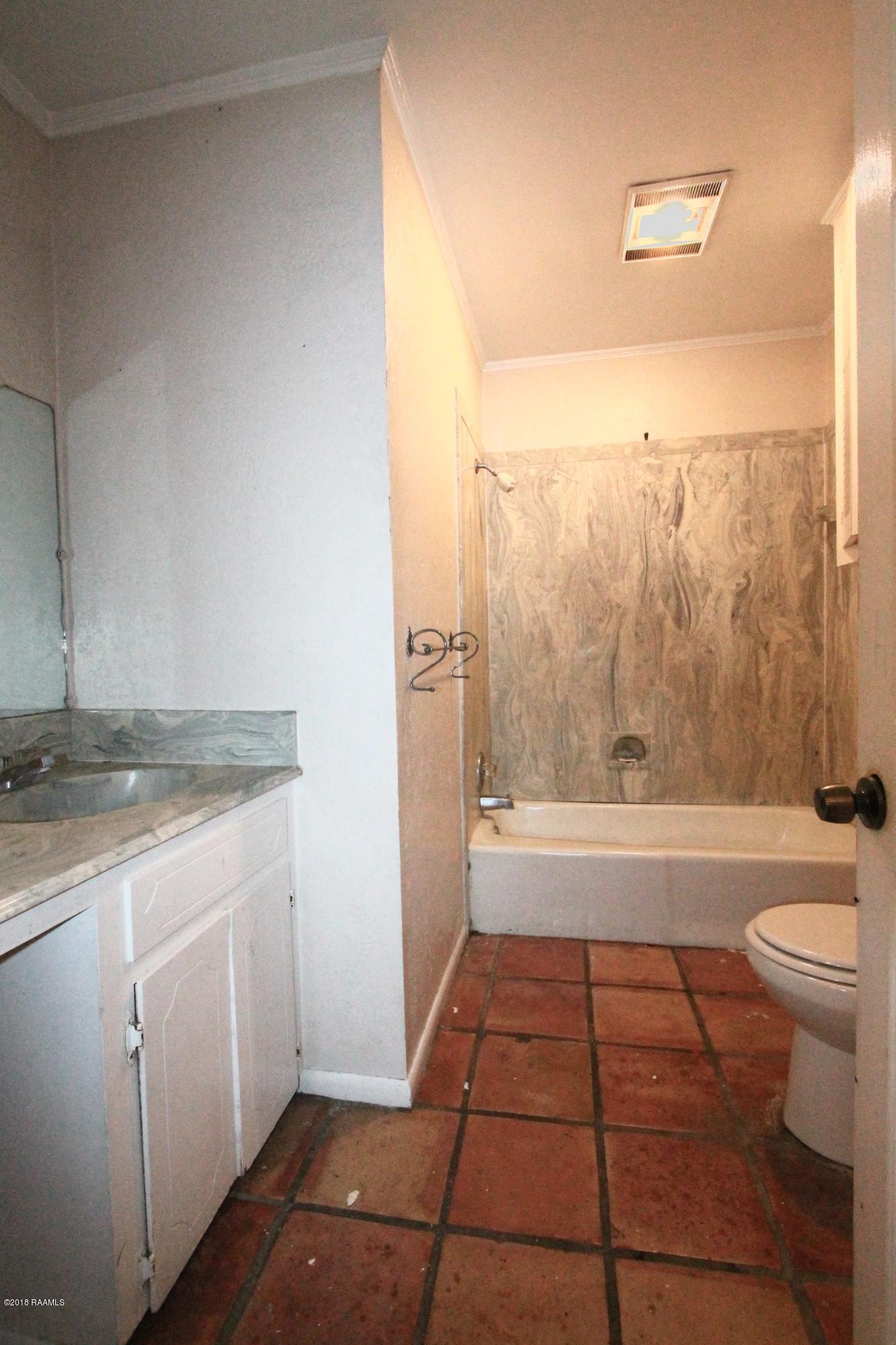 212 Academy Road Lafayette, LA 70503 - Photo 18 of 21 Gallery Image 18