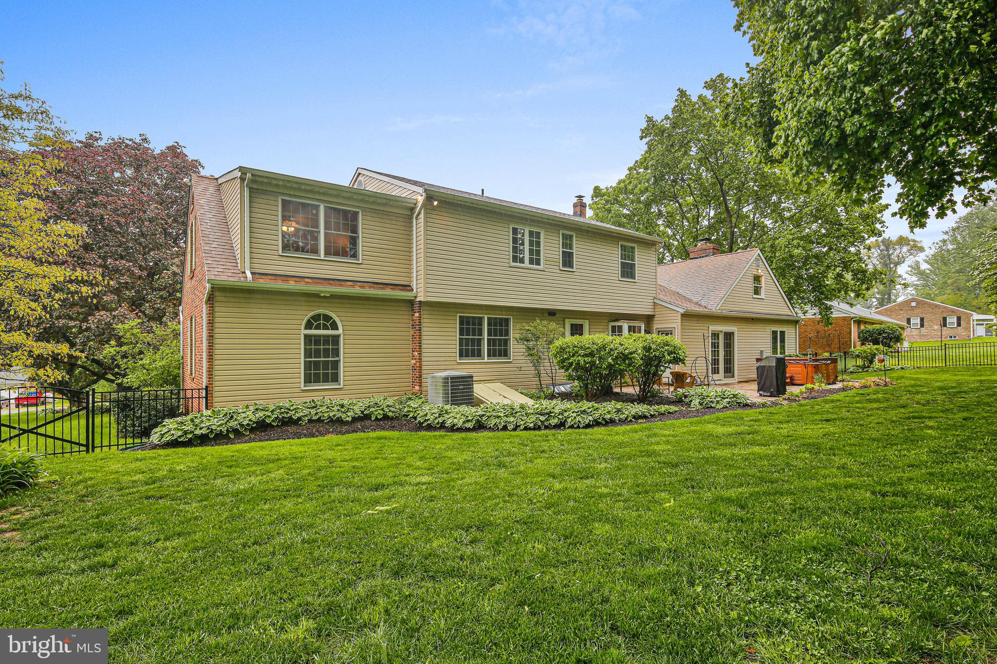 2412 Rochelle Drive Fallston, MD 21047 - Photo 26 of 31 Beautifully landscaped rear yard