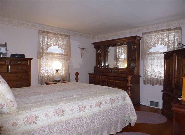 85 Rosewell Street Springfield, MA 01109 - Photo 11 of 15 Gallery Image 11