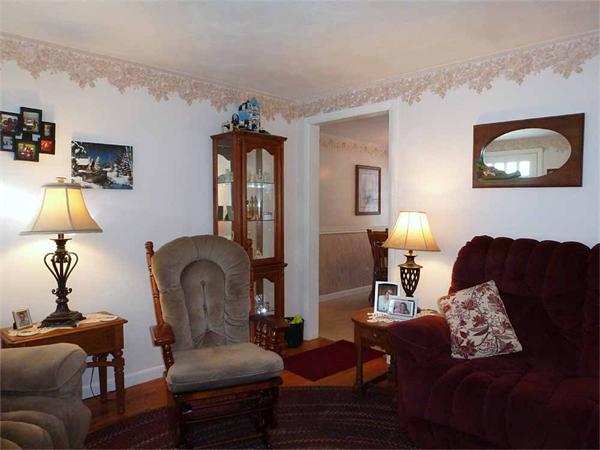 85 Rosewell Street Springfield, MA 01109 - Photo 8 of 15 Gallery Image 8