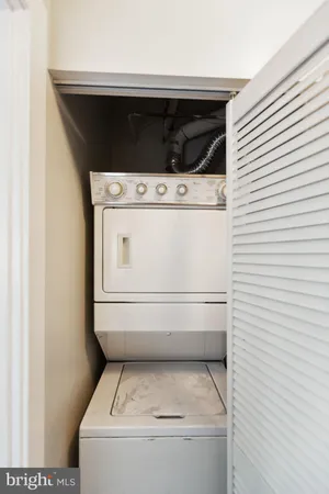 $2,200 | 1000 New Jersey Avenue Southeast, Unit 316, Washington, DC 20003