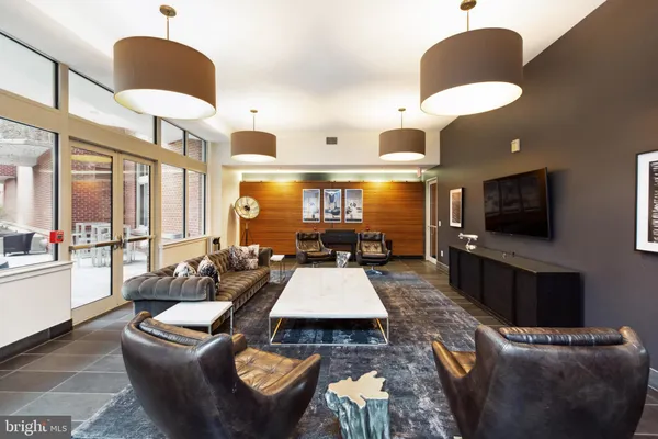 $2,200 | 1000 New Jersey Avenue Southeast, Unit 316, Washington, DC 20003