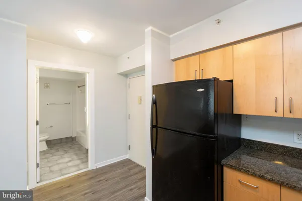 $2,200 | 1000 New Jersey Avenue Southeast, Unit 316, Washington, DC 20003