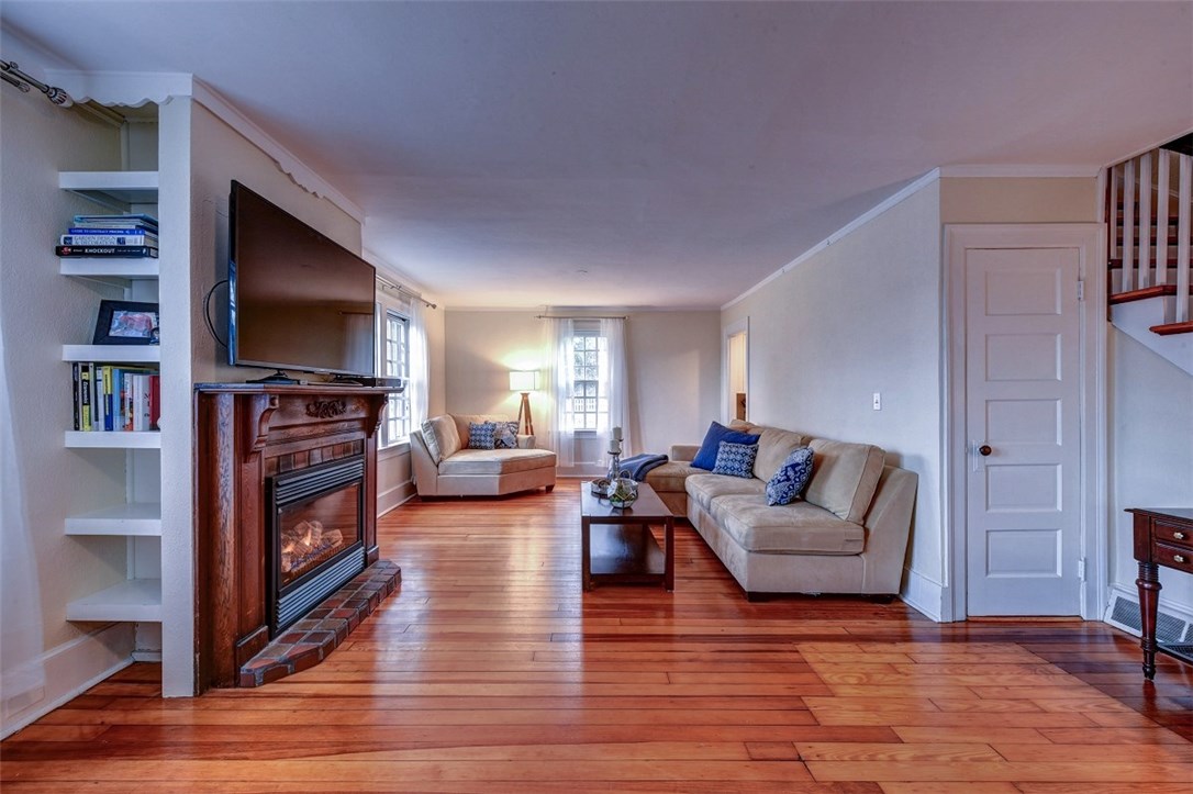 12 Rumstick Road Barrington, RI 02806 - Photo 17 of 31