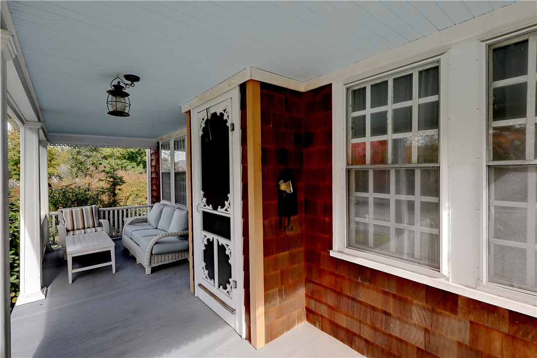 12 Rumstick Road Barrington, RI 02806 - Photo 3 of 31