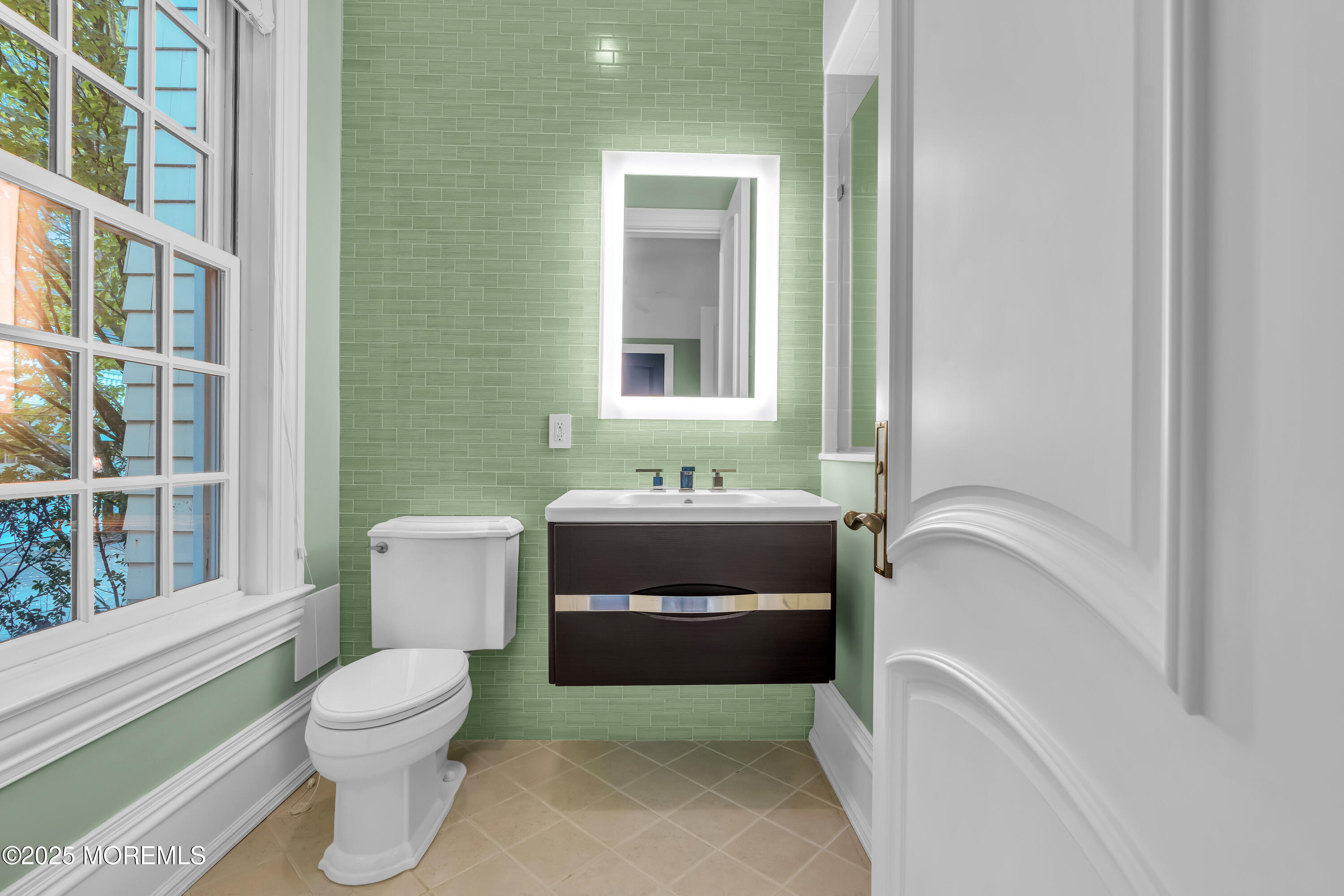 934 Navesink River Road Rumson, NJ 07760 - Photo 63 of 94 In Law Suite