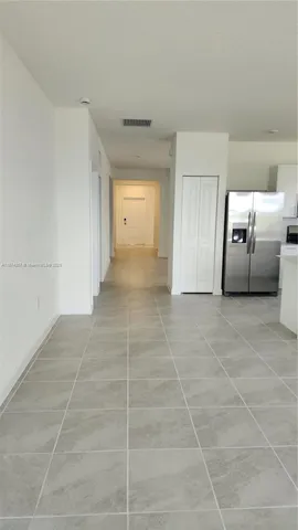 a view of livingroom with furniture