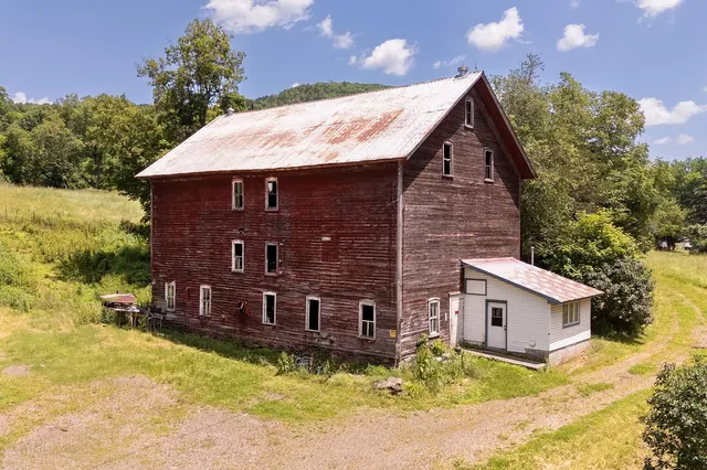 $319,000 | 41561 State Highway, Delhi, NY 13753