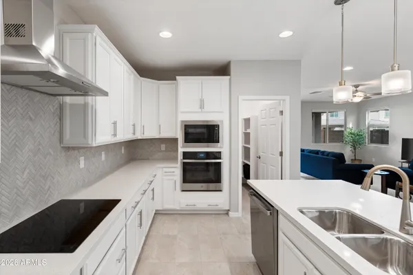 $649,900 | 8926 West Denton Lane, Glendale, AZ 85305