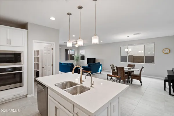 $649,900 | 8926 West Denton Lane, Glendale, AZ 85305