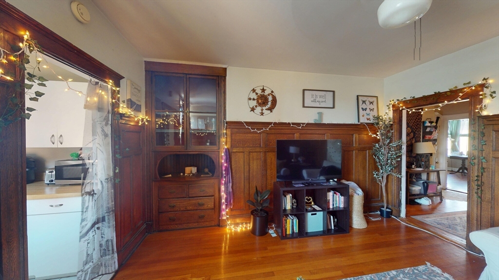 40 Orkney Road, Unit 6 Boston, MA 02135 - Photo 5 of 11