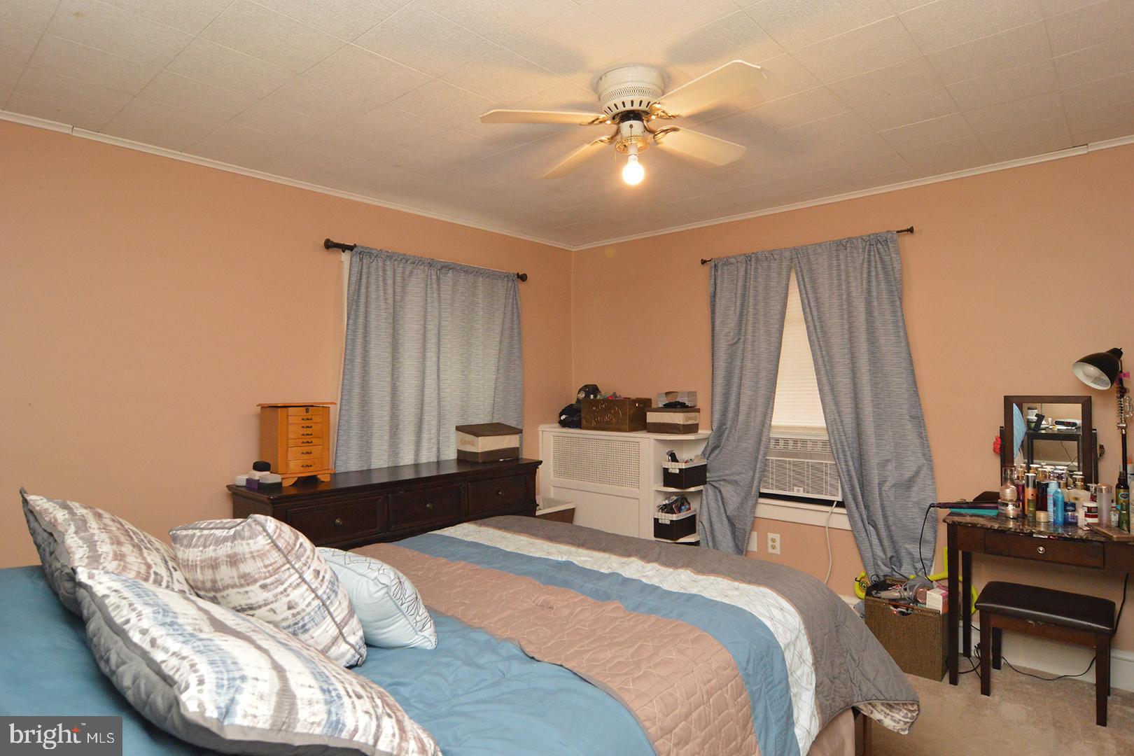 2014 Spring Street Reading, PA 19609 - Photo 24 of 43 Gallery Image 24