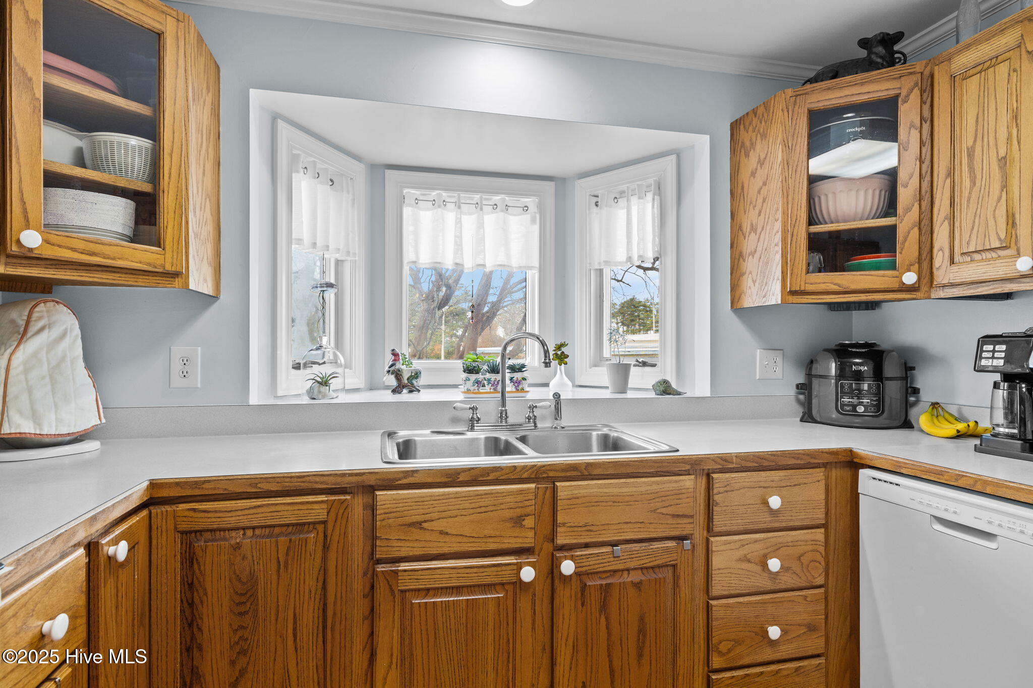 289 Croaker Street Davis, NC 28524 - Photo 12 of 40 16-web-or-mls-1S3A8675