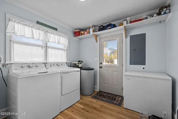 $280,000 | 289 Croaker Street, Davis, NC 28524