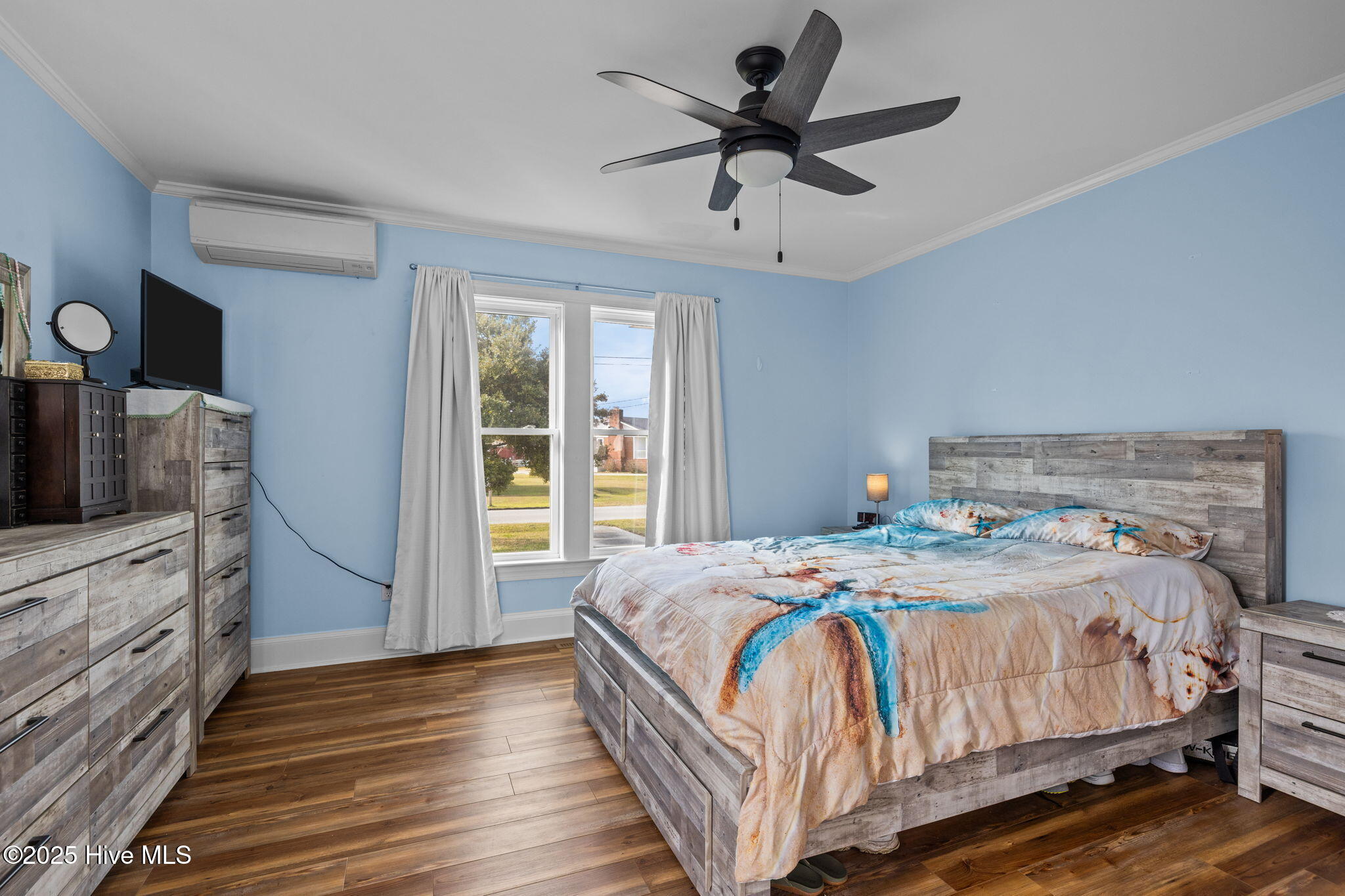 289 Croaker Street Davis, NC 28524 - Photo 17 of 40 21-web-or-mls-1S3A8708