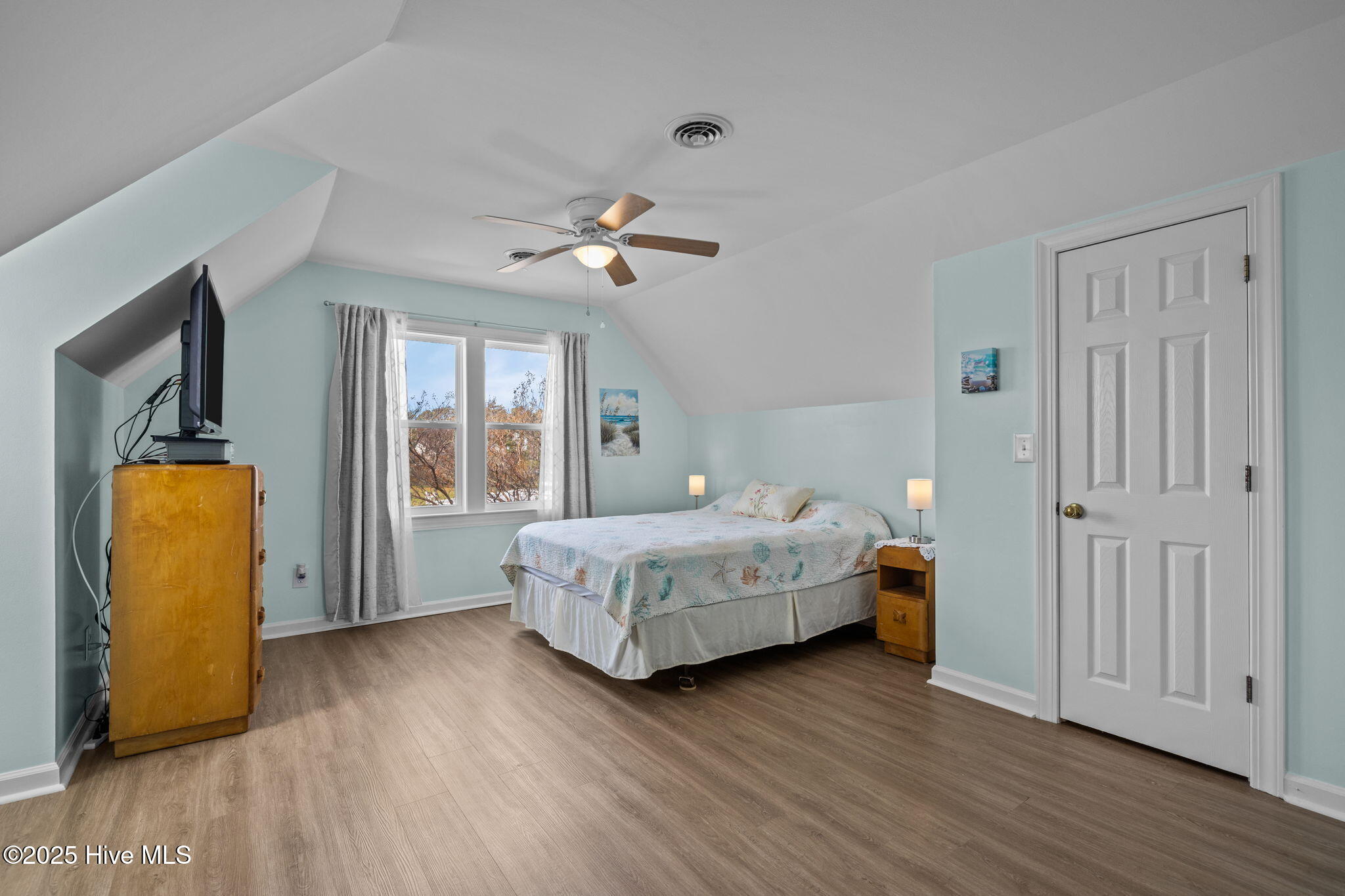 289 Croaker Street Davis, NC 28524 - Photo 23 of 40 27-web-or-mls-1S3A8741