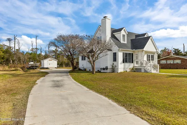 $280,000 | 289 Croaker Street, Davis, NC 28524