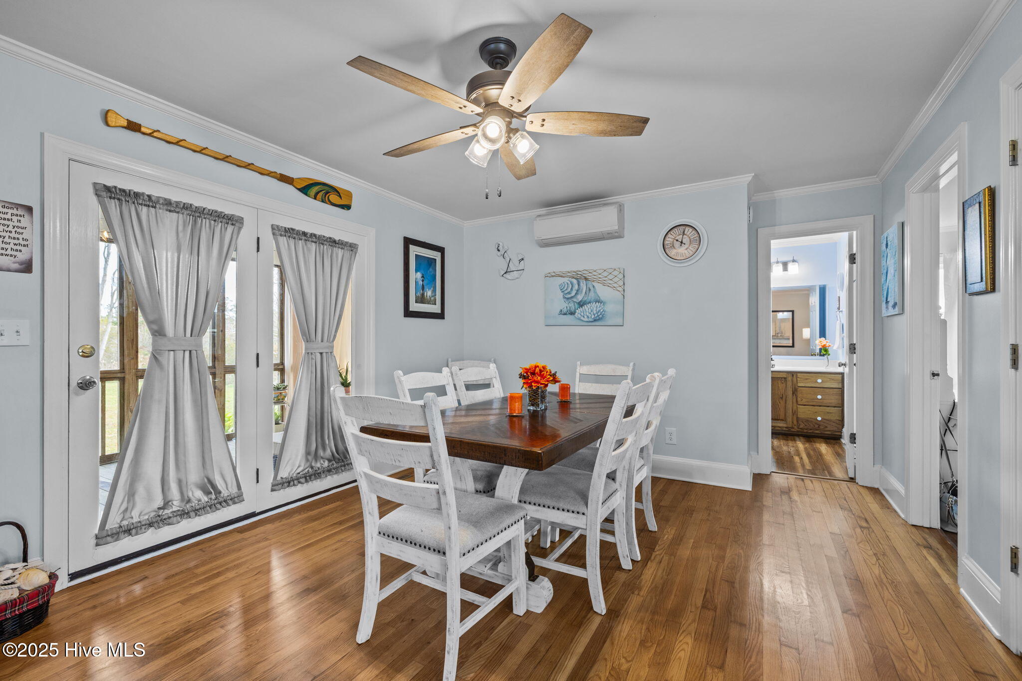 289 Croaker Street Davis, NC 28524 - Photo 8 of 40 11-web-or-mls-1S3A8648