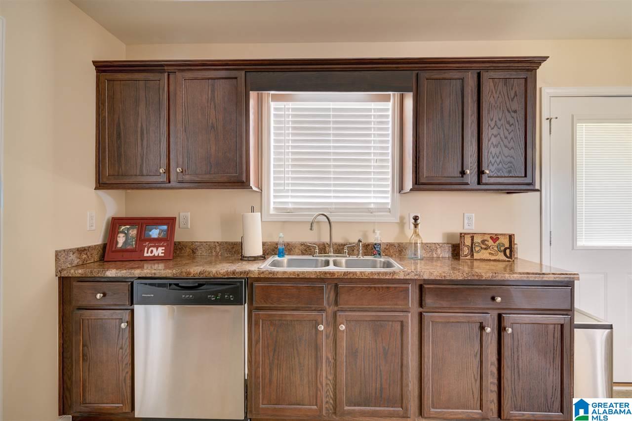 63 Country Lane Hayden, AL 35079 - Photo 8 of 22