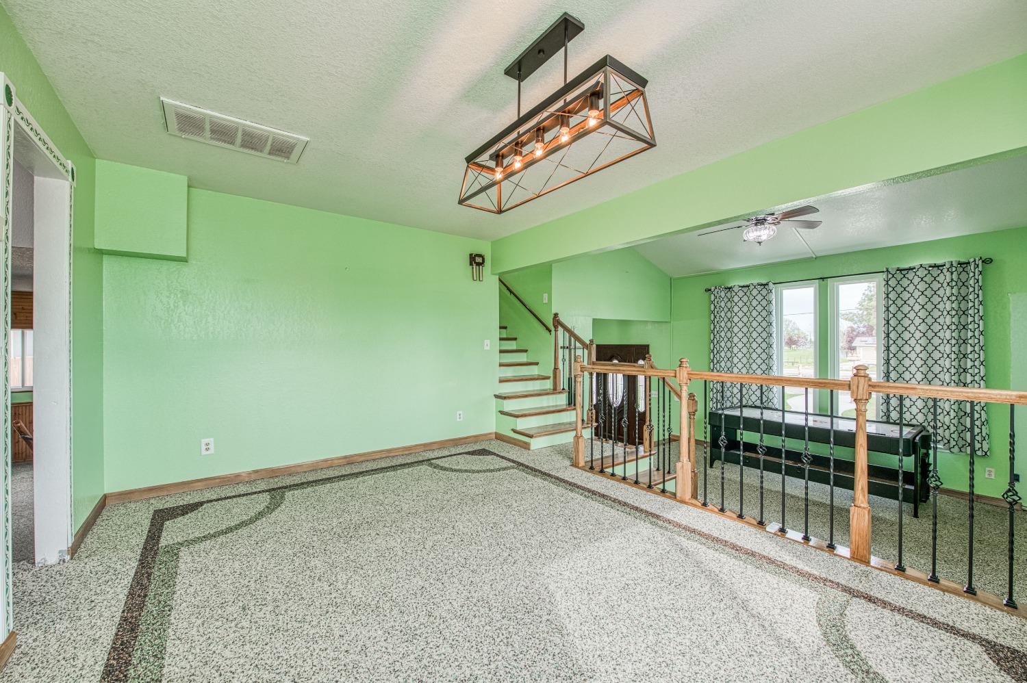 31334 Donald Avenue Madera, CA 93636 - Photo 6 of 38