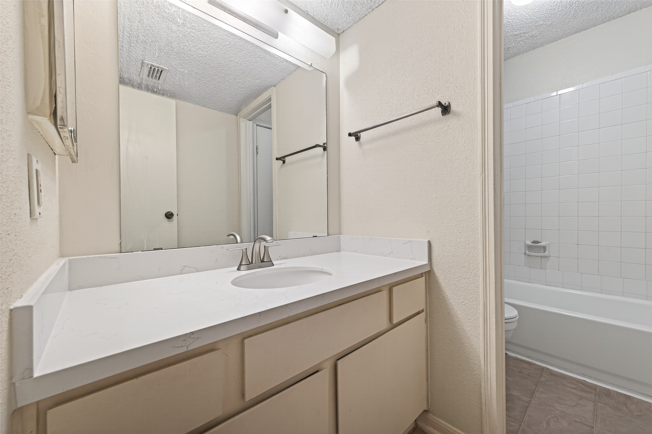 3100 Jeanetta Street, Unit 1004 Houston, TX 77063 - Photo 29 of 42