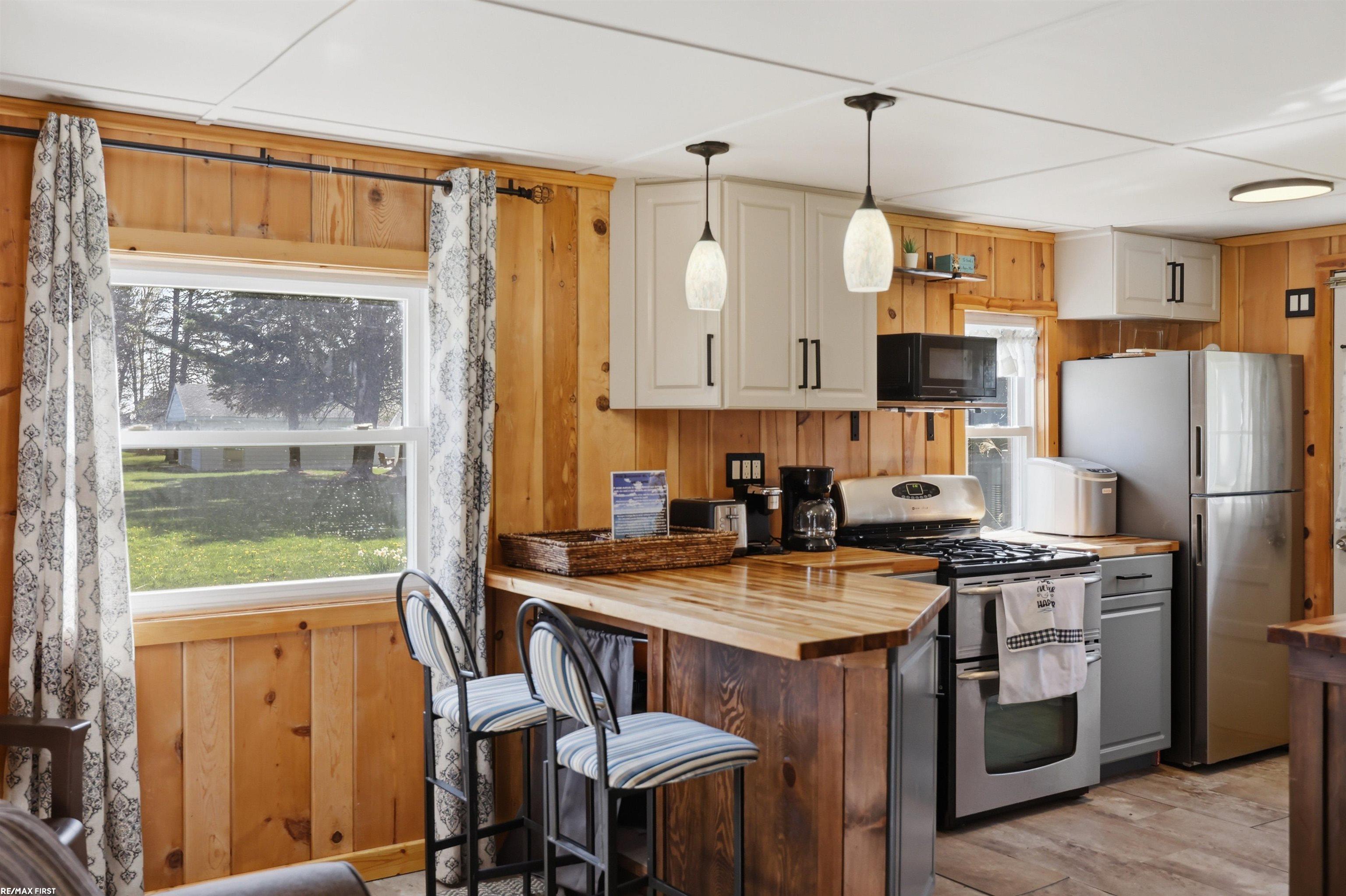 7426 Birchwood Road Lexington, MI 48450 - Photo 15 of 46
