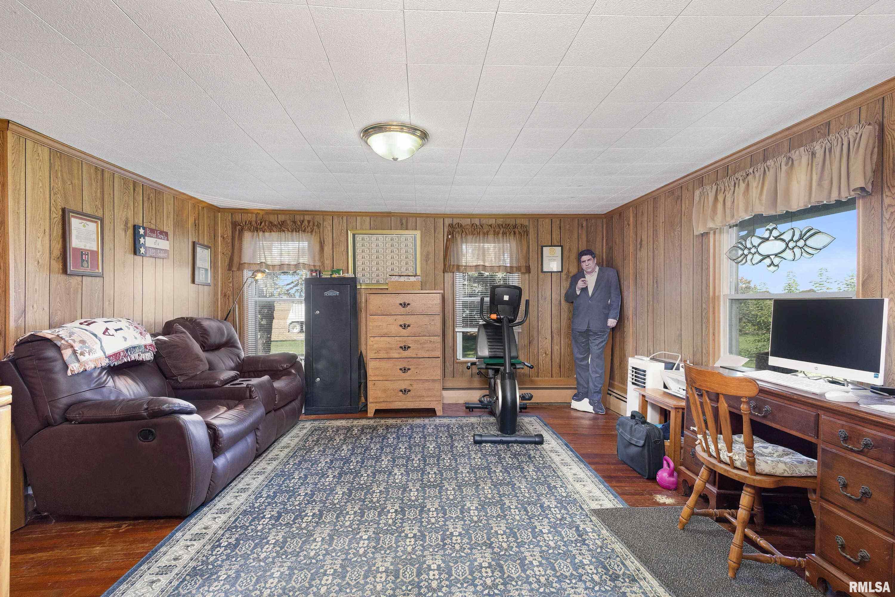 2192 250th Street Bennett, IA 52721 - Photo 12 of 39 Gallery Image 12