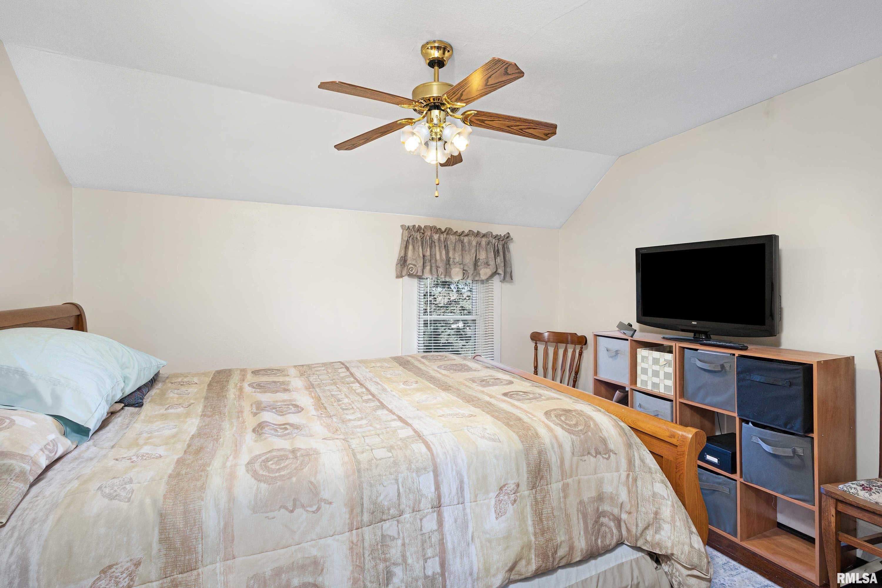 2192 250th Street Bennett, IA 52721 - Photo 23 of 39 Gallery Image 23