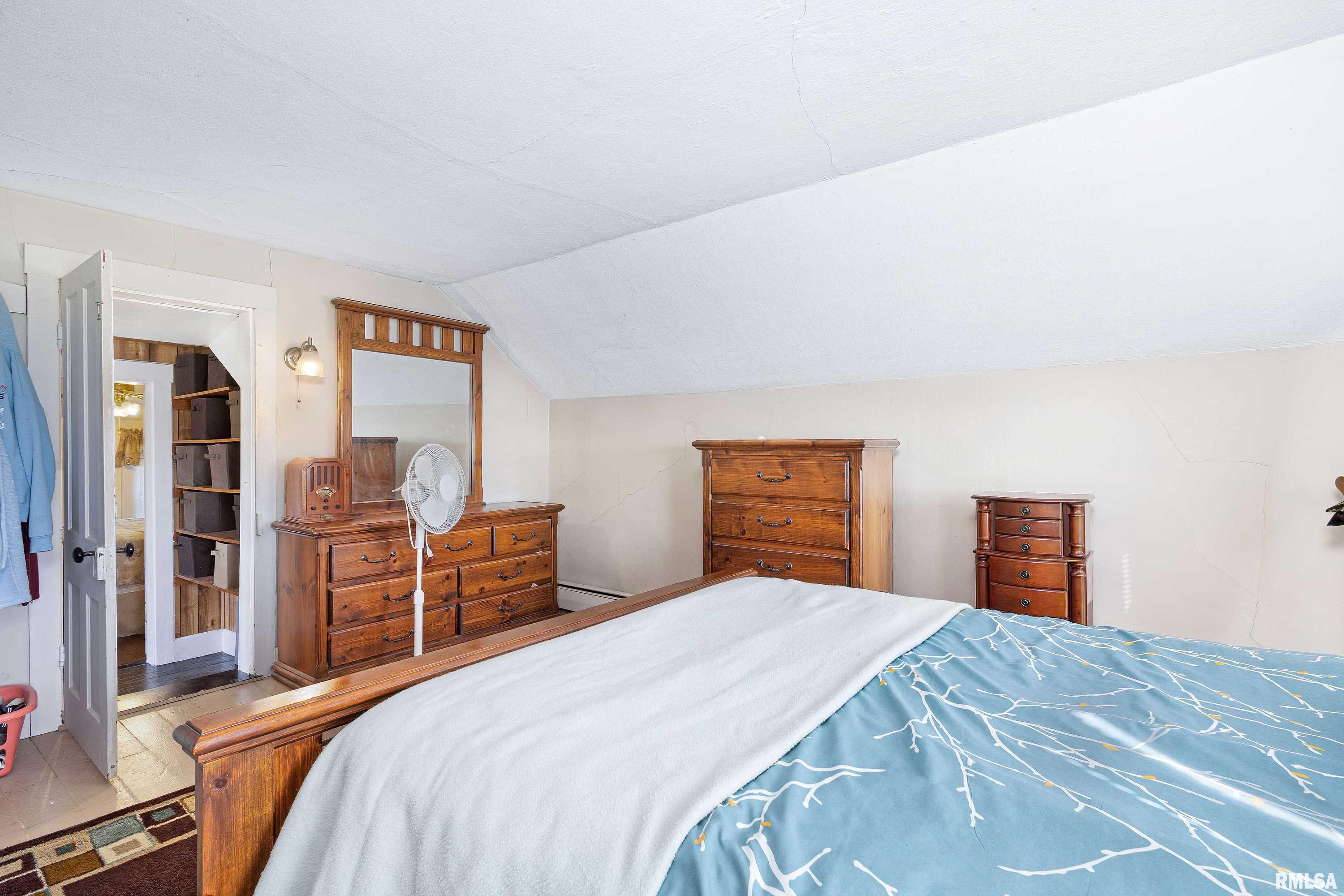 2192 250th Street Bennett, IA 52721 - Photo 25 of 39 Gallery Image 25