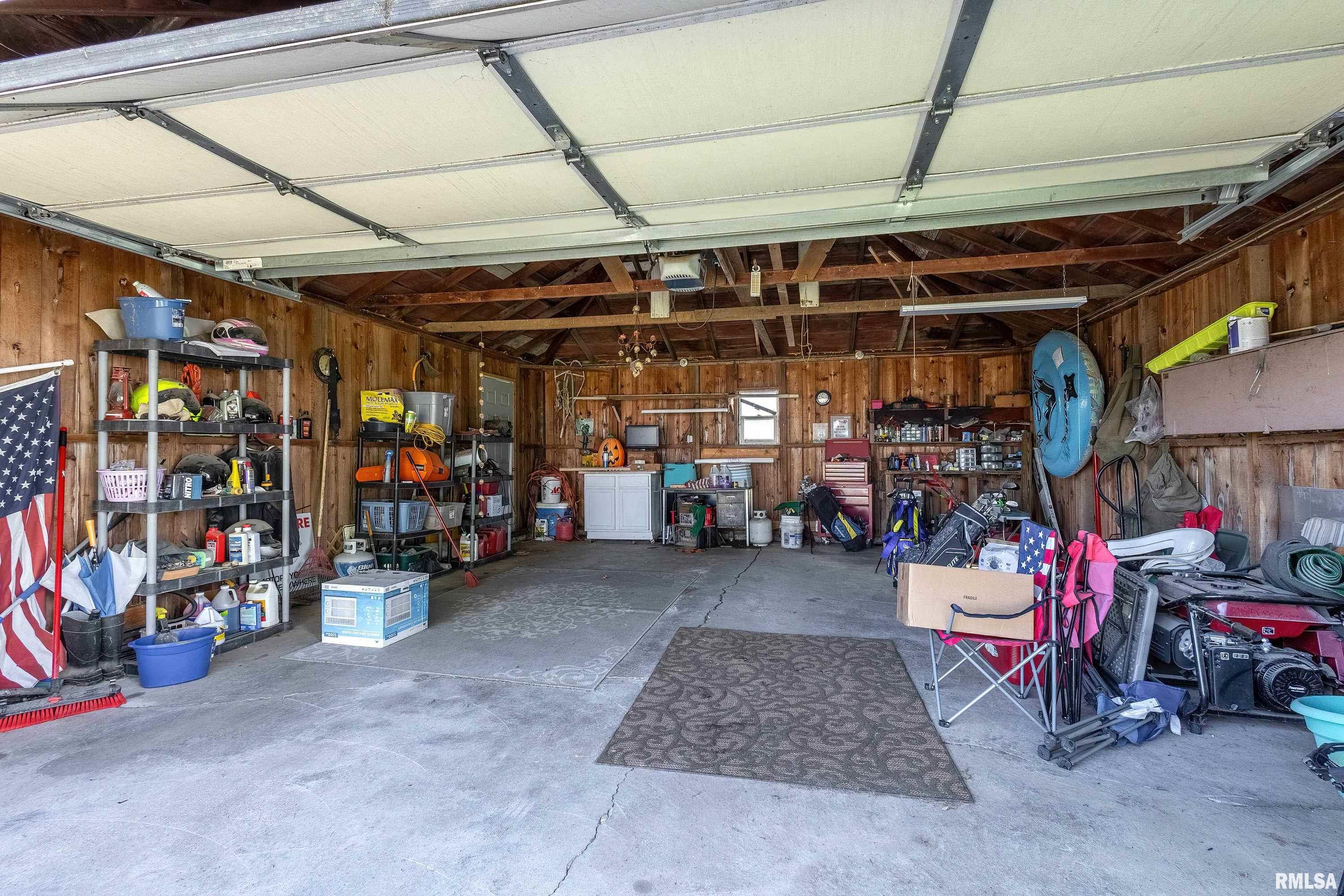 2192 250th Street Bennett, IA 52721 - Photo 31 of 39 Gallery Image 31