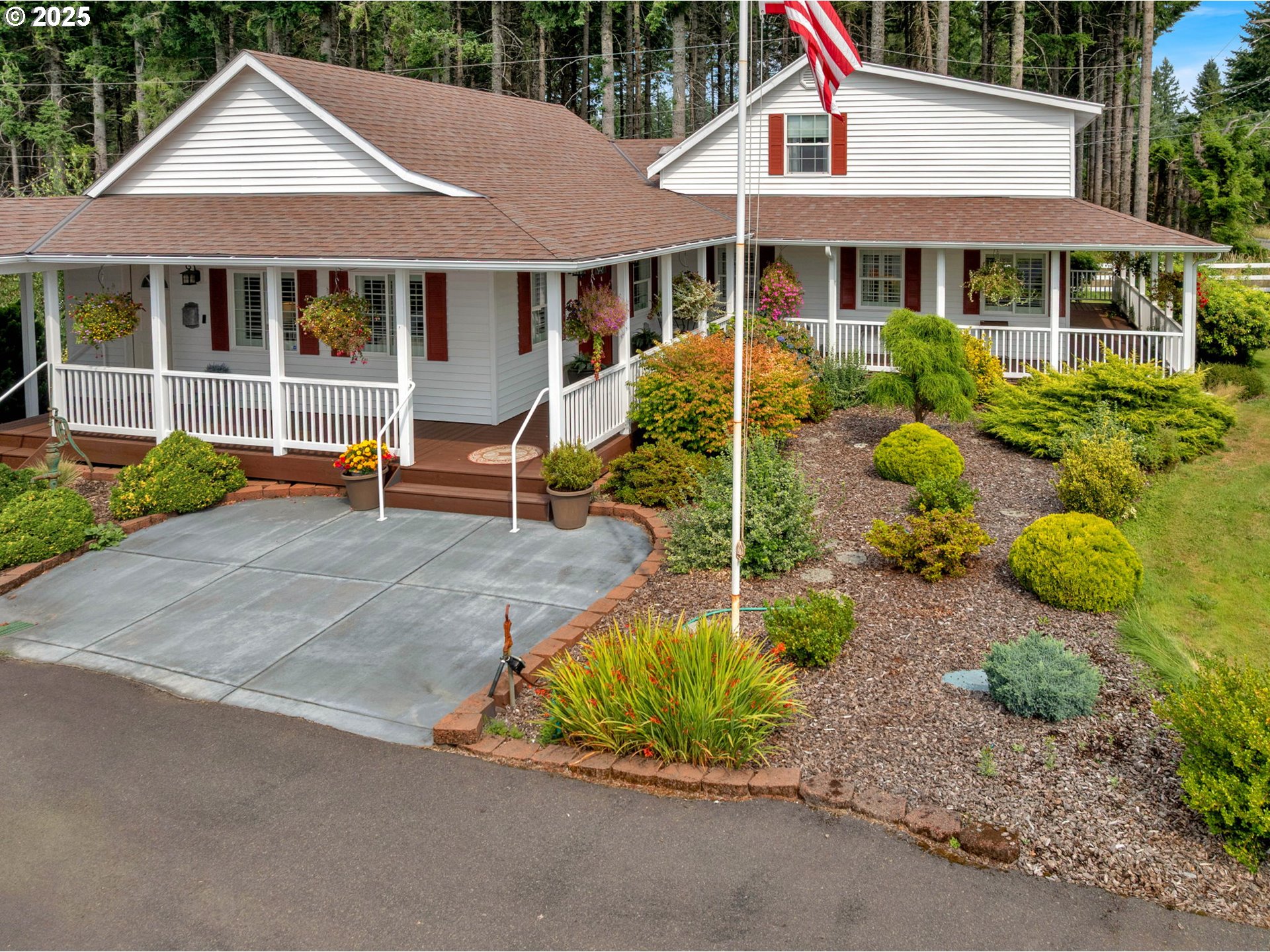 22035 Southeast Firwood Road Sandy, OR 97055 - Photo 3 of 47