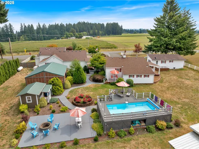 a view of house with patio outdoor seating