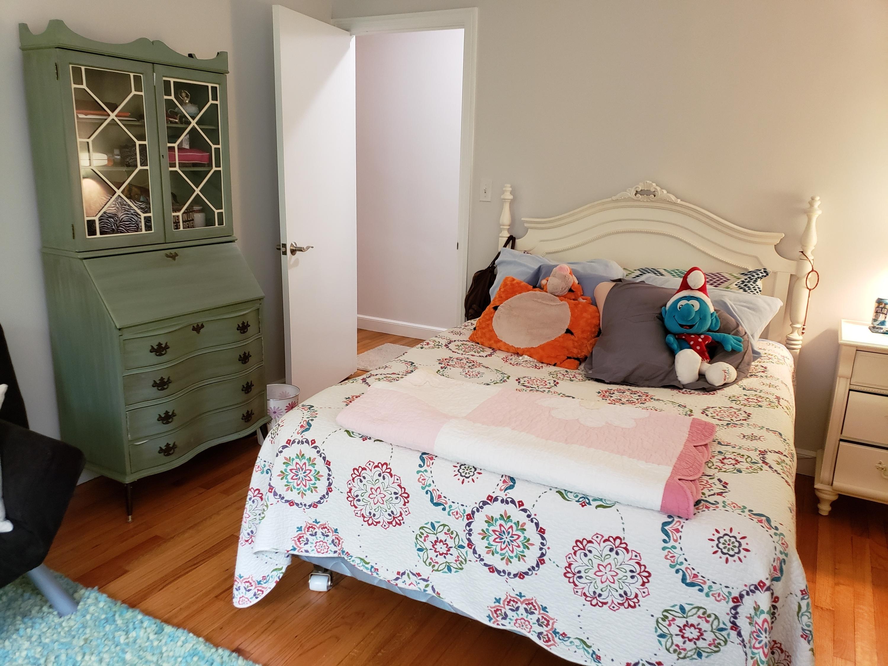 37 Maywood Road Darien, CT 06820 - Photo 9 of 31 09_37MAYWOODROAD_900006_HiRes