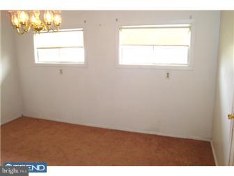 269 Yorkshire Road Fairless Hills, PA 19030 - Photo 10 of 12 Office / Study