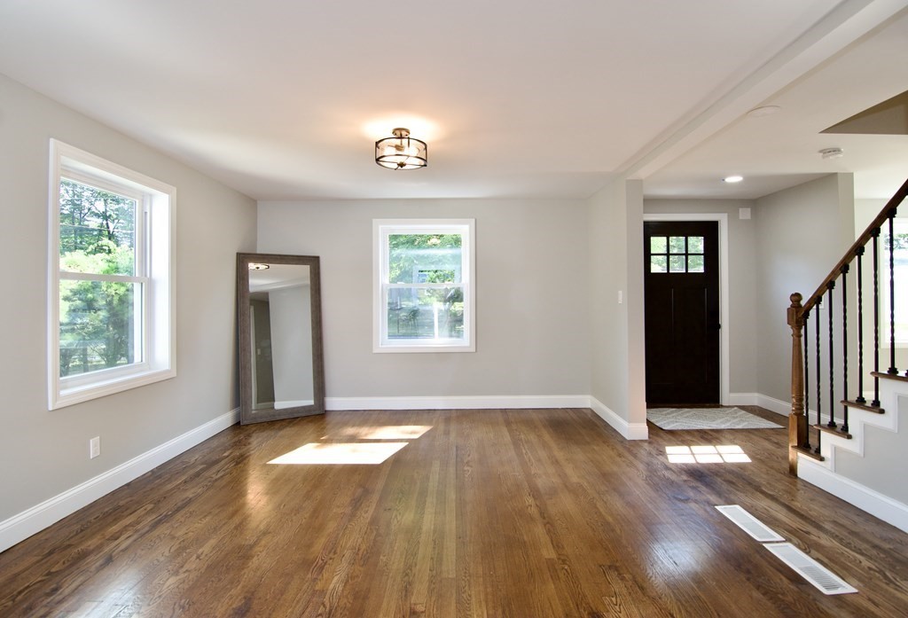 272 Burbank Road Longmeadow, MA 01106 - Photo 21 of 42 Gallery Image 21