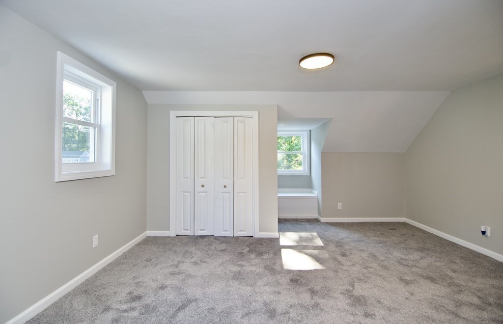272 Burbank Road Longmeadow, MA 01106 - Photo 34 of 42 Gallery Image 34