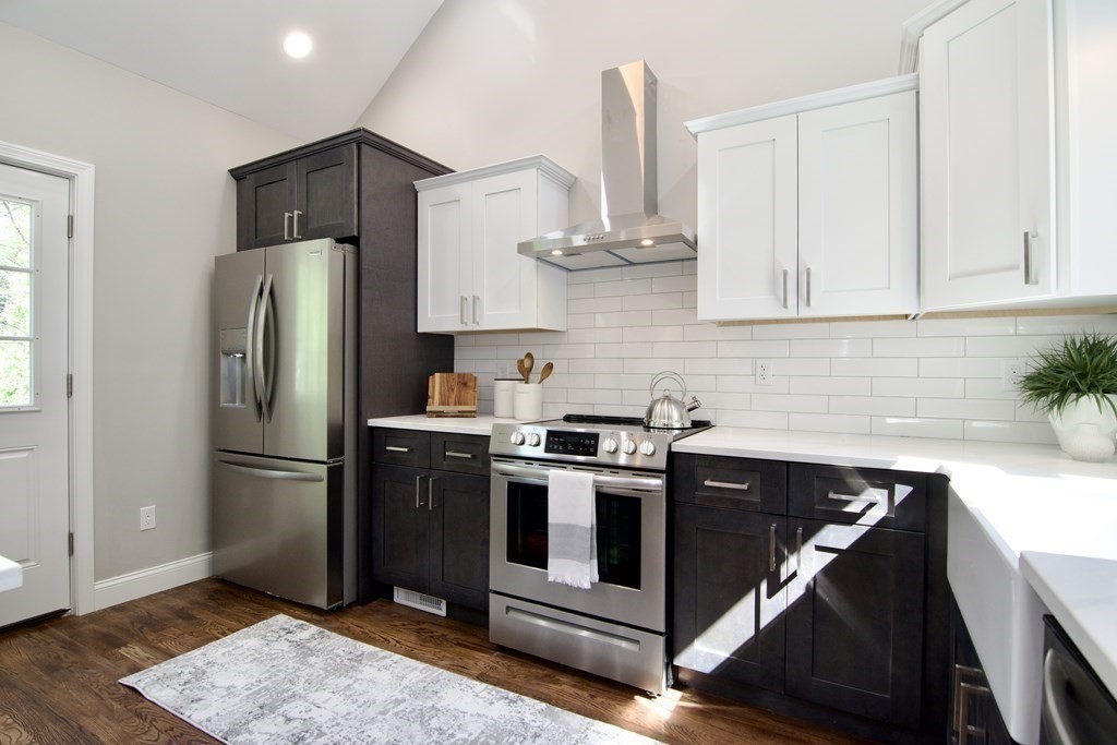 272 Burbank Road Longmeadow, MA 01106 - Photo 8 of 42 Gallery Image 8