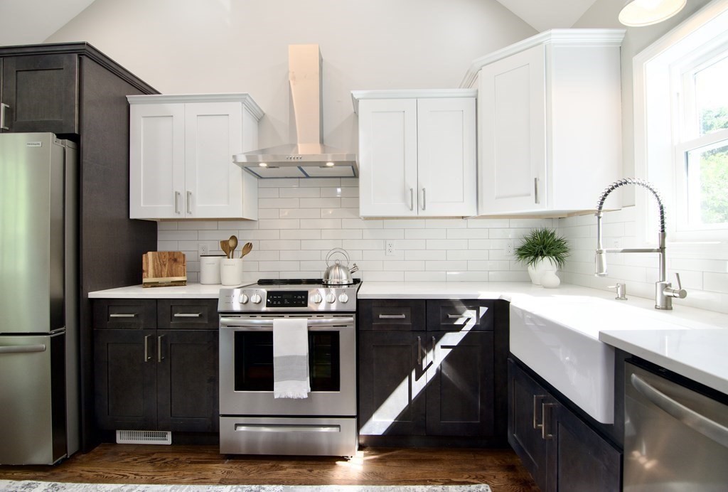 272 Burbank Road Longmeadow, MA 01106 - Photo 9 of 42 Gallery Image 9