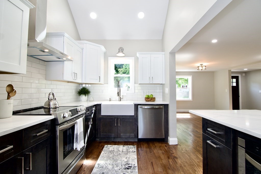 272 Burbank Road Longmeadow, MA 01106 - Photo 10 of 42 Gallery Image 10