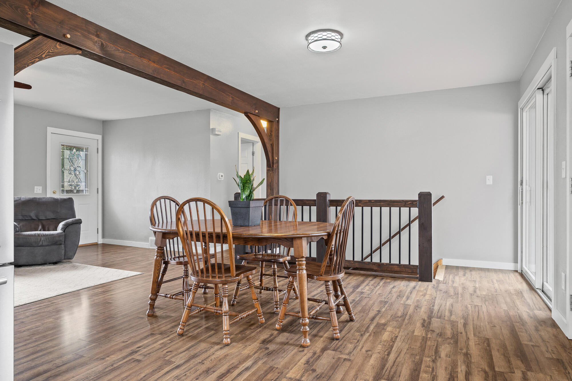 2531 Island Park Road Campbell, WI 54603 - Photo 8 of 21 Dining Area