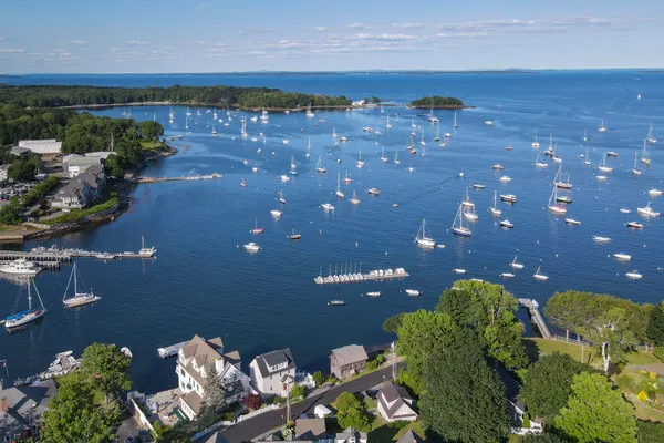 $1,700,000 | 6 Bay Road, Camden, ME 04843