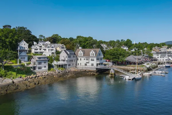 $1,700,000 | 6 Bay Road, Camden, ME 04843