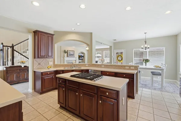 $465,000 | 2515 Woodsboro Drive, Spring, TX 77388
