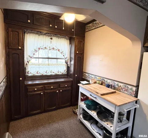 $89,000 | 1002 East Willcox Avenue, Peoria, IL 61603