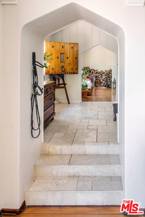 1644 North Crescent Heights Boulevard Los Angeles, CA 90069 - Photo 15 of 15